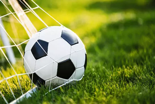 Fussball-spielen-im-verein
